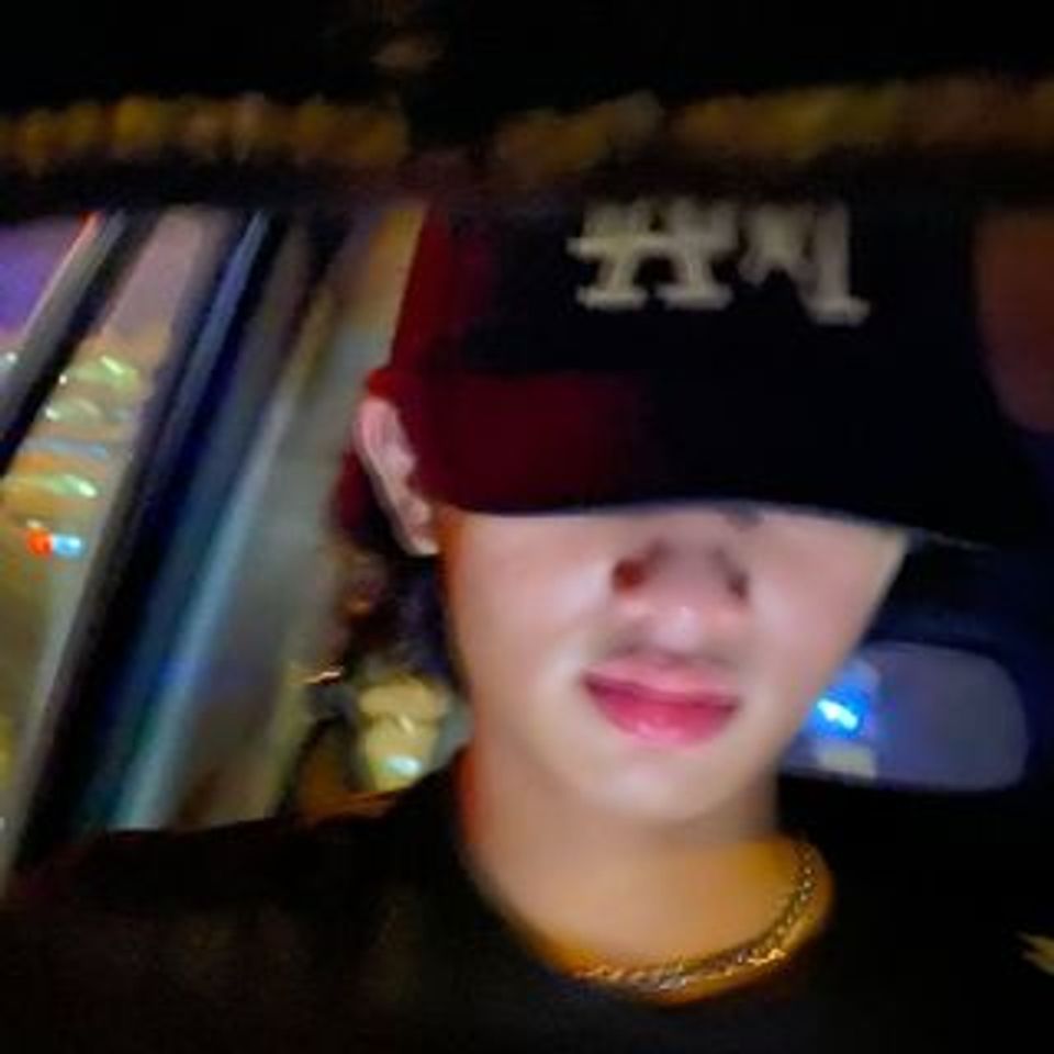 Live Me Sign Up